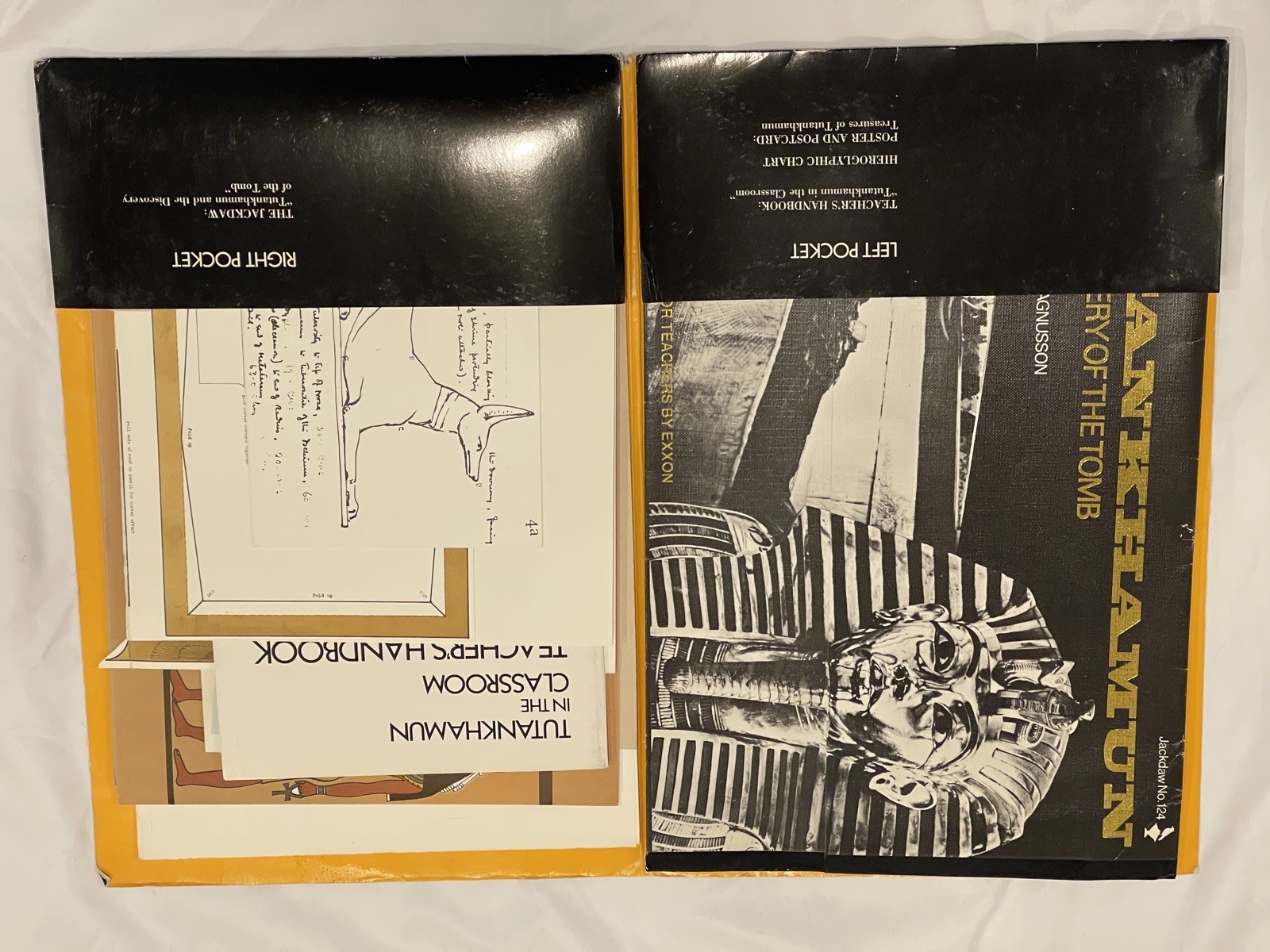 1977 Exxon King Tut Treasures of Tutankhamen Teachers Resource Guide Kit Folder