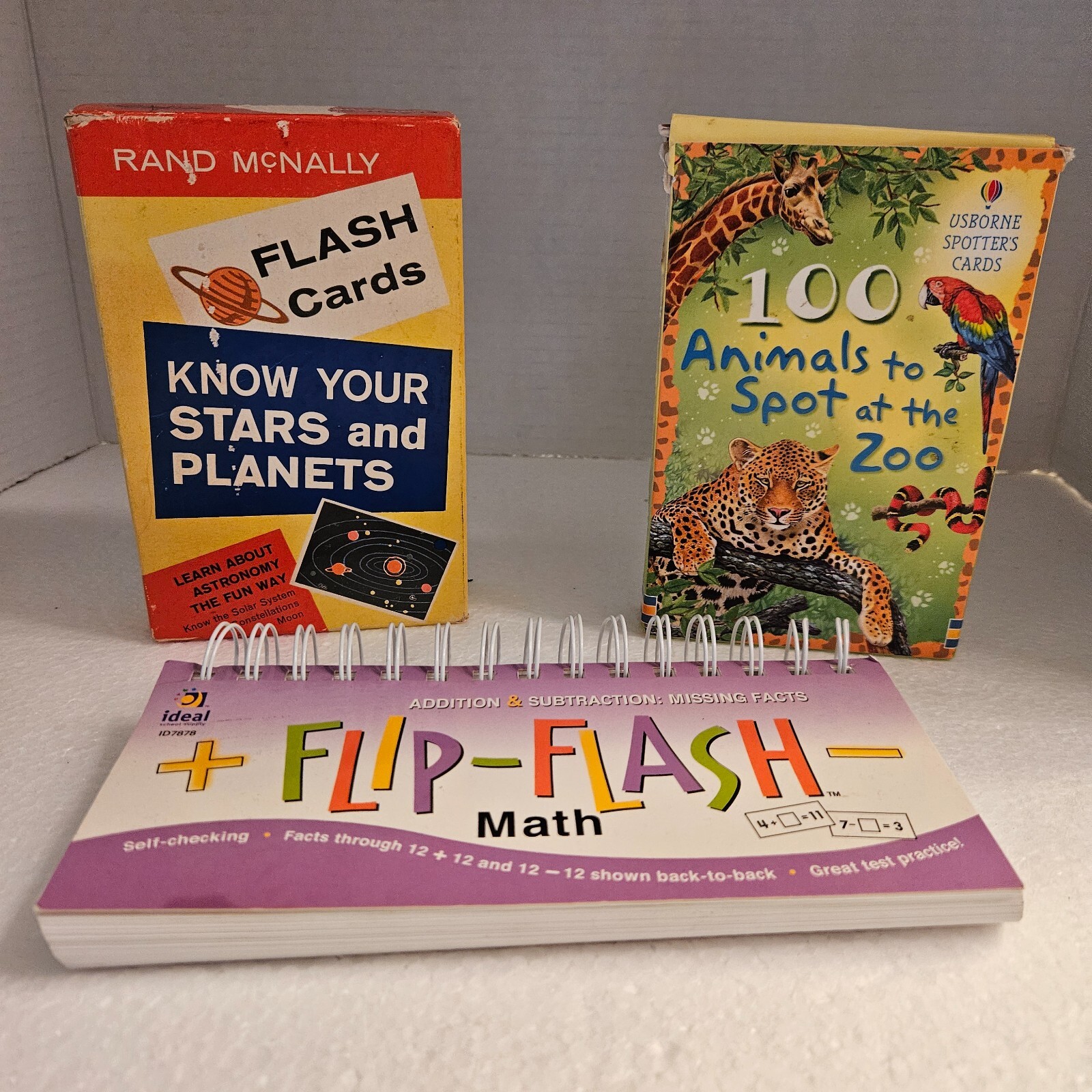 Lot of 3 Learning Games Flash Cards Flip Flash 100 Animals Stars and Planets