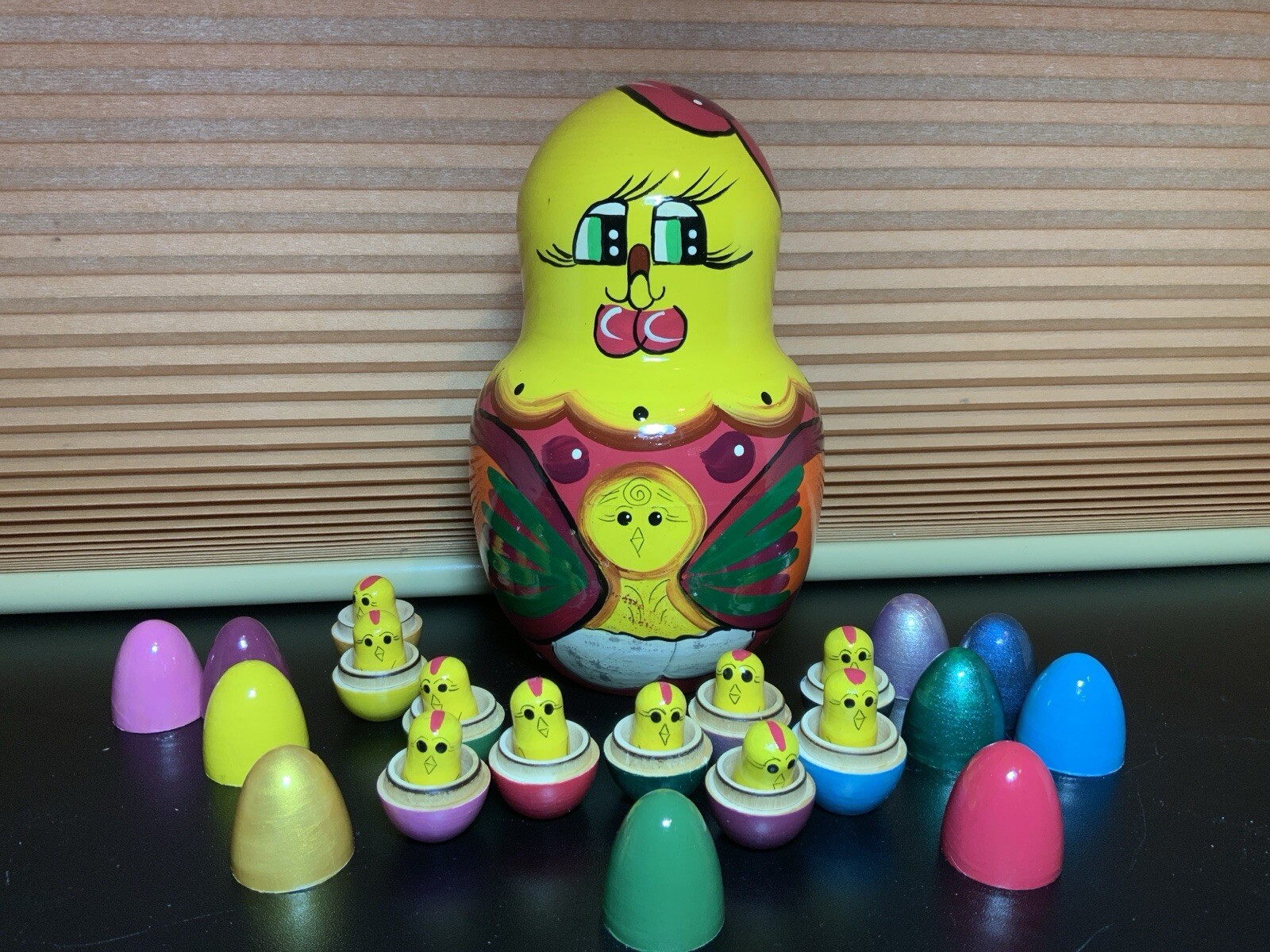 Wooden Hand Painted Counting SET OF 10 EGGS and a Chicken