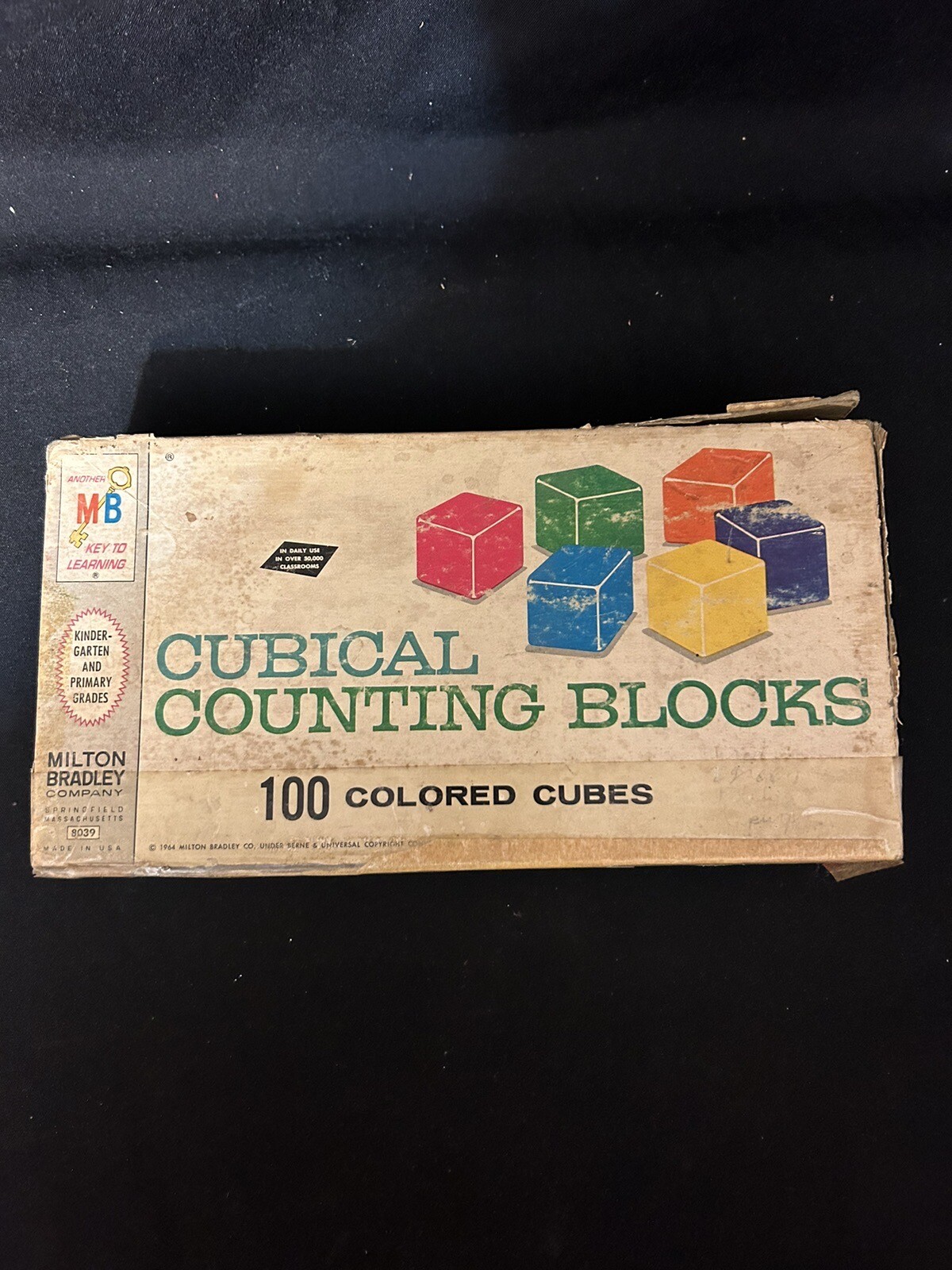 Vintage 1964 Cubical Counting Blocks/ Milton Bradley No. 8039