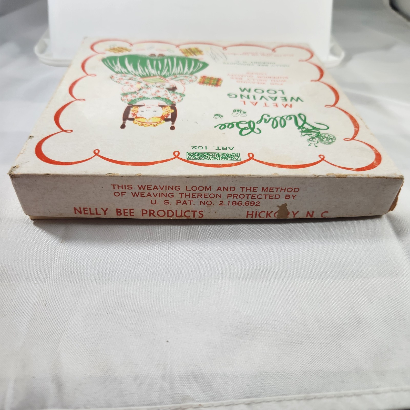 Nelly Bee Product Vintage Metal Weaving Loom Art 102