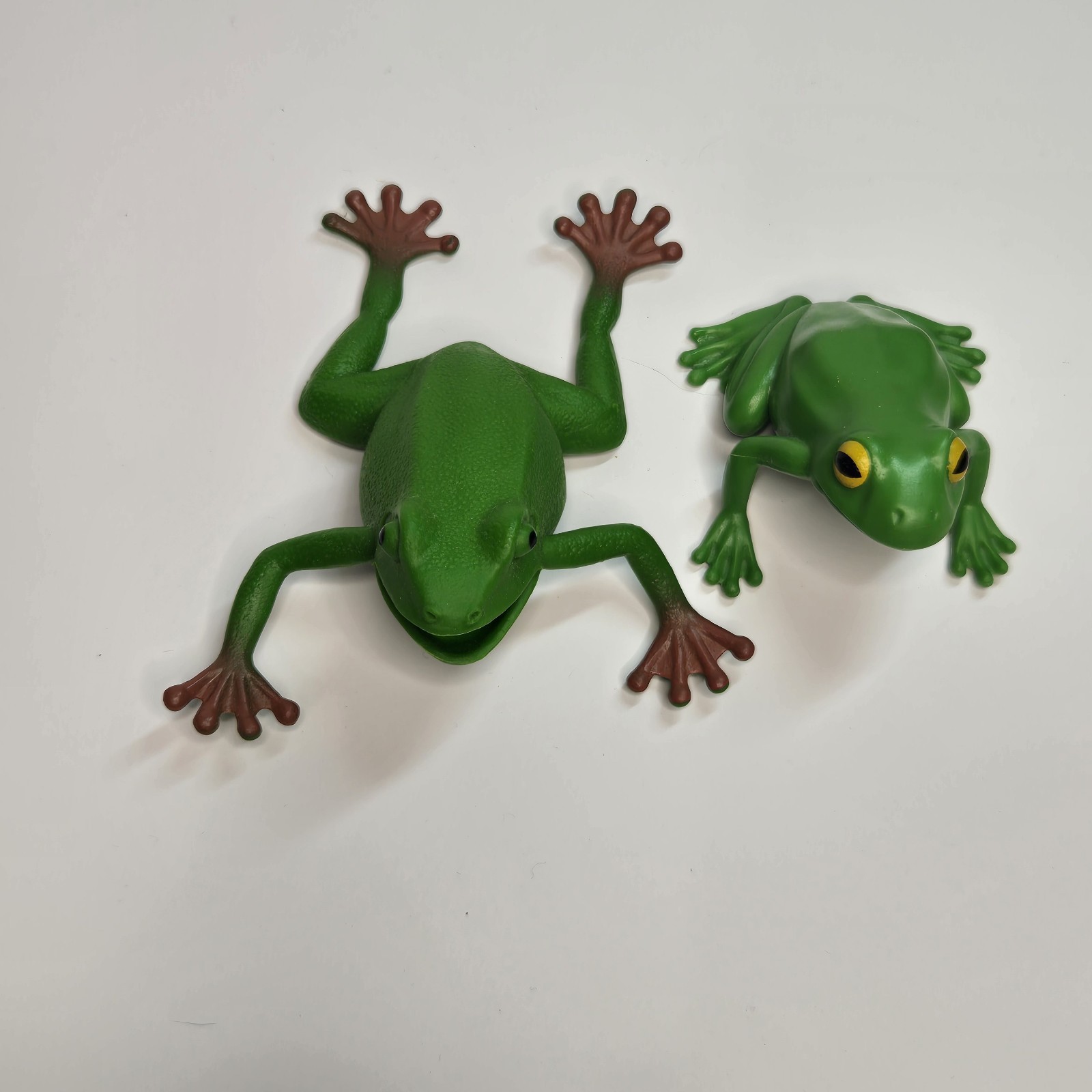 Tree Frog Toy Figure Lot Ja-Ru Animal Replicas PVC 4.25in Jaru