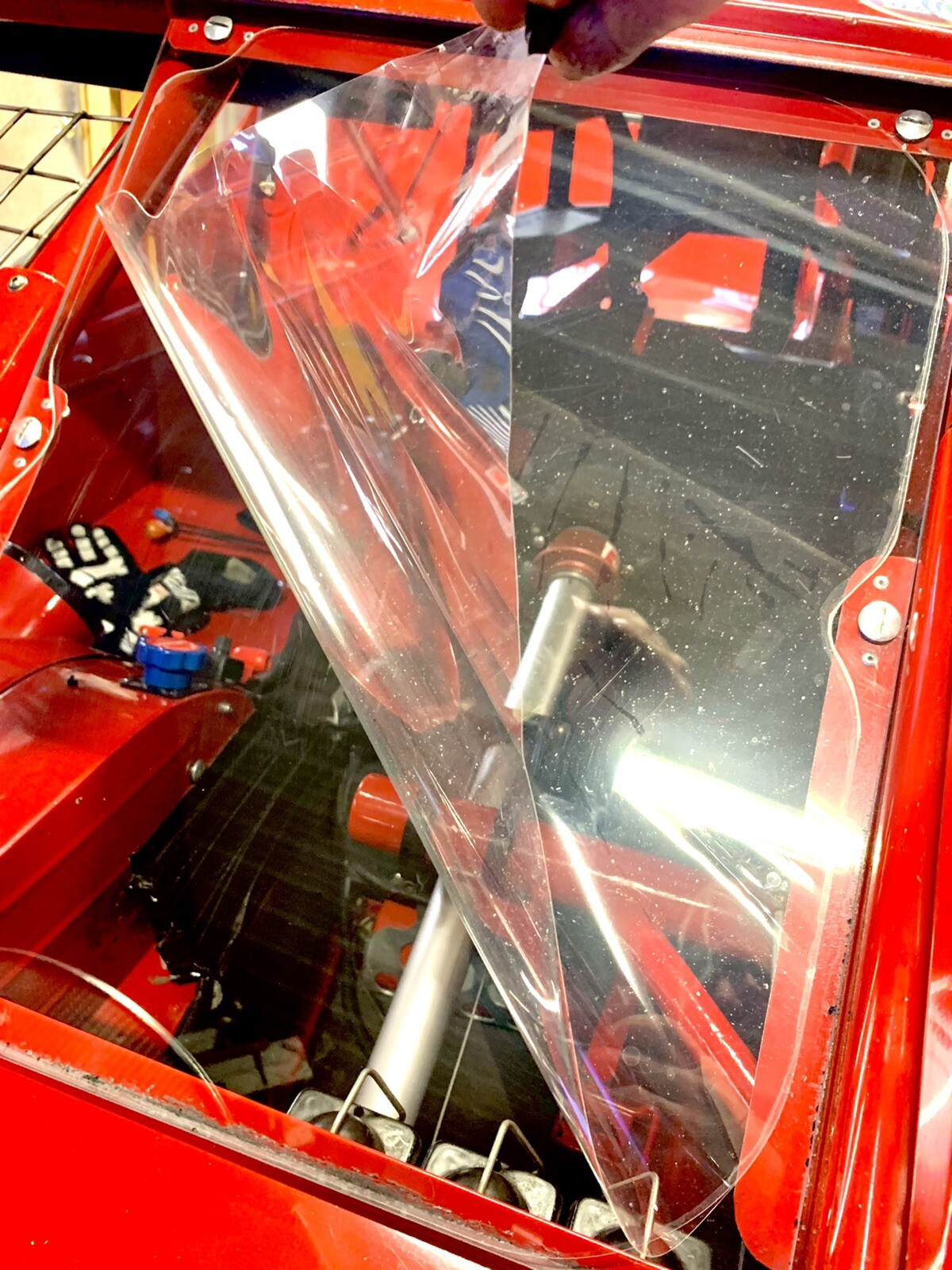 RACE CAR WINDSHIELD 3M TEAR OFFS S 17-1/8″ X 21-1/2″ (4CT per sheet)