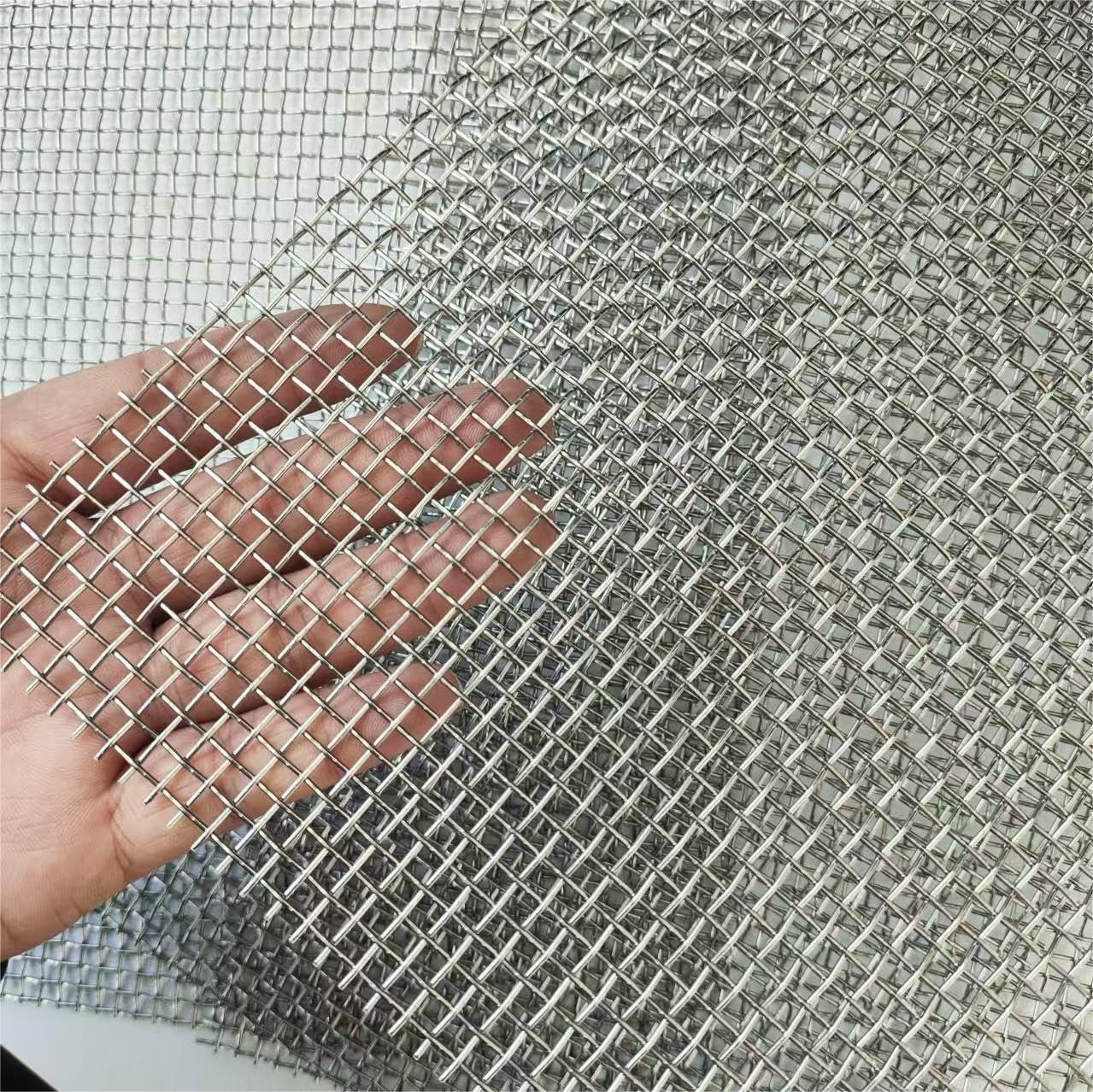 Stainless Steel Mesh 5Mesh with 1MM Wire Dia,4Pack 12X8Inch(305X203Mm) Hard and