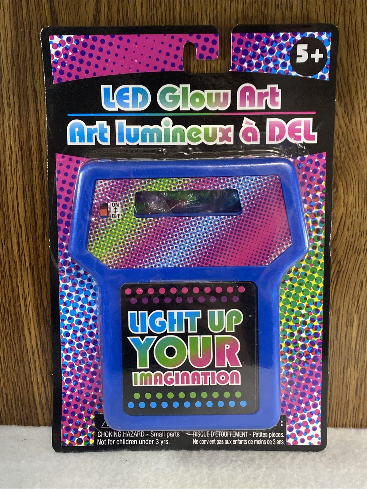LED Glow Art Light Up Your Imagination Ages 5+. READ.