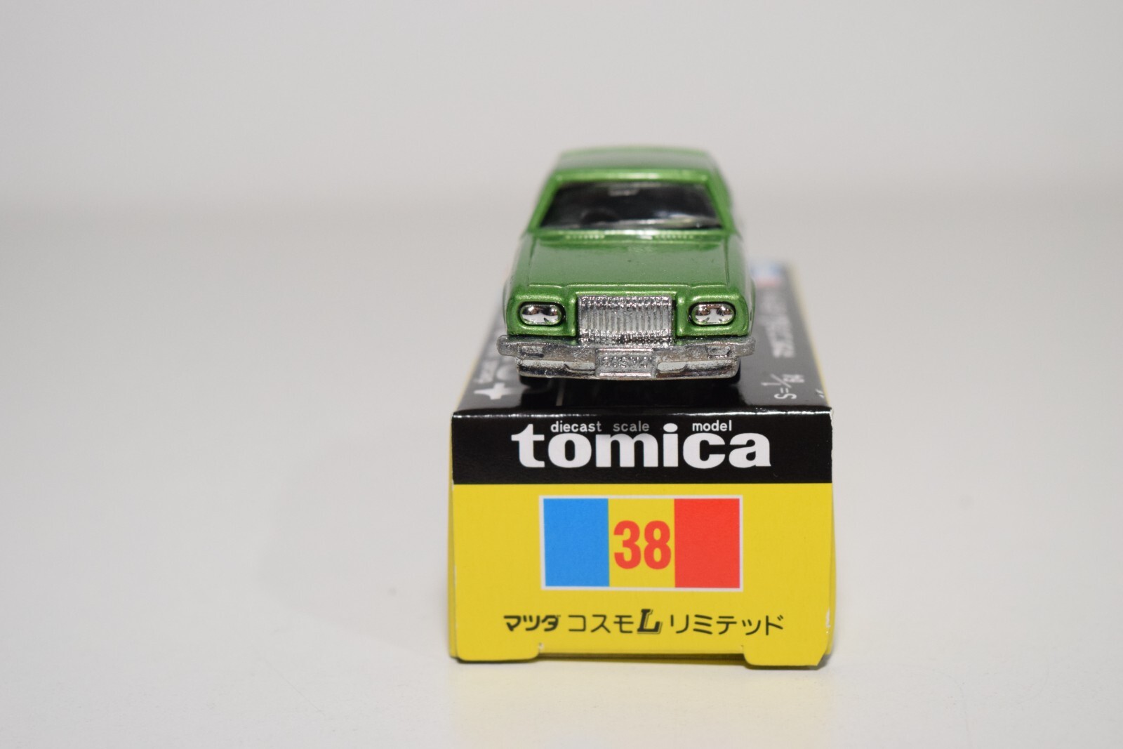 A94 1:64 3 INCH TOMICA TOMY 38 MAZDA COSMO L LIMITED MET. GREEN MIB