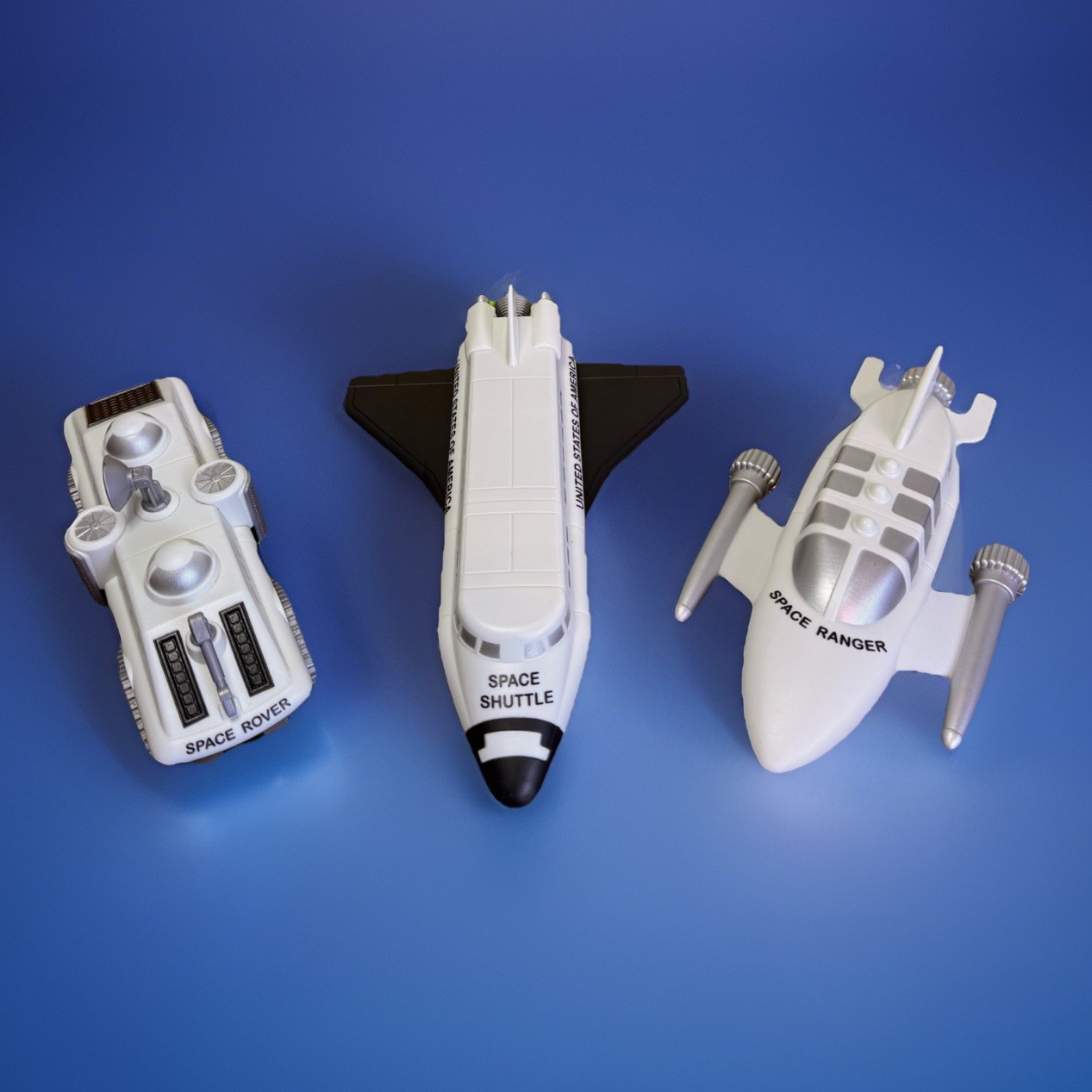 Popular Playthings Magnetic Mix or Match Vehicles: Space Explorer Set -Pre-Owned