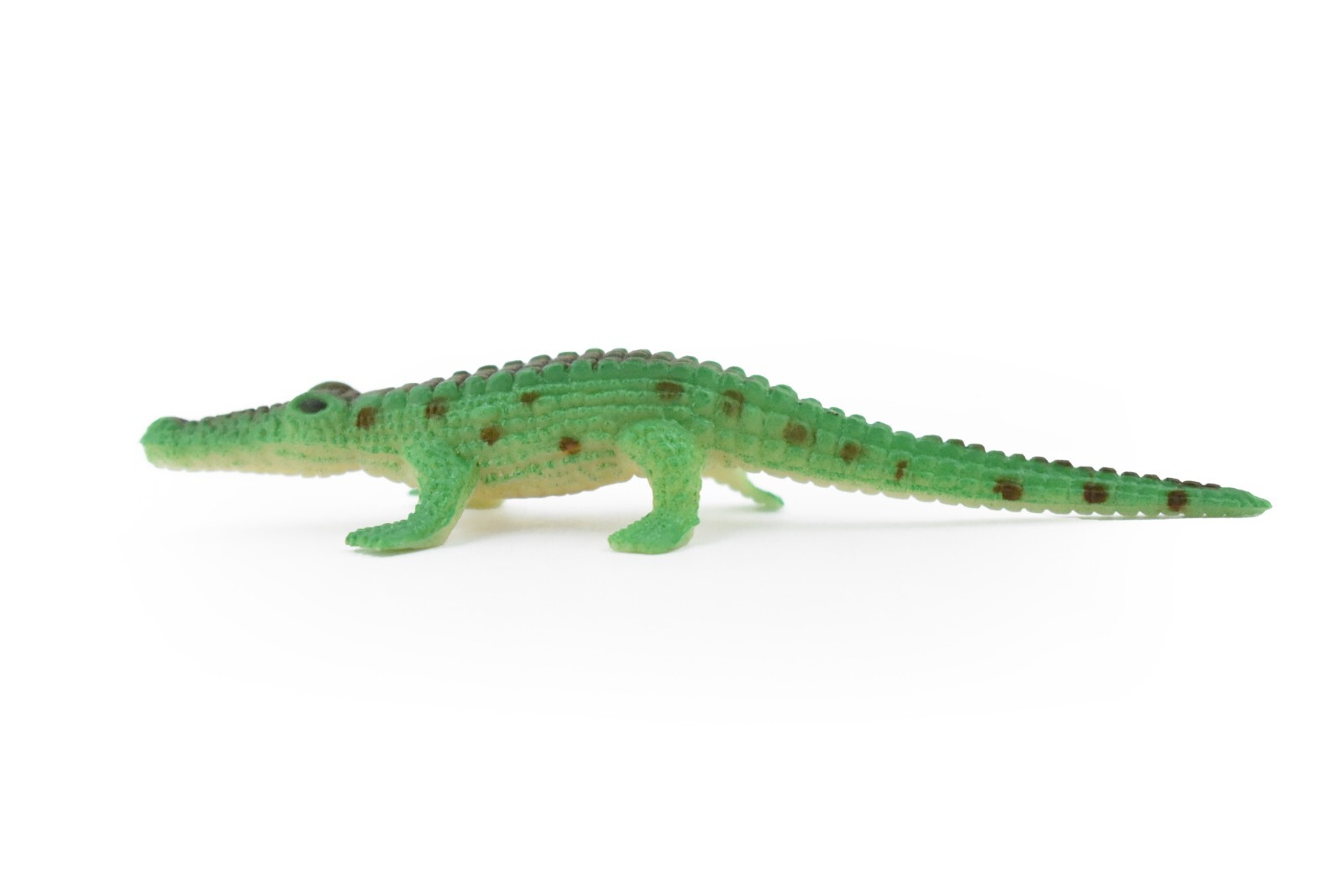Nile Crocodile, Plastic Toy Reptile, Realistic Figure Model 4.5″ F095