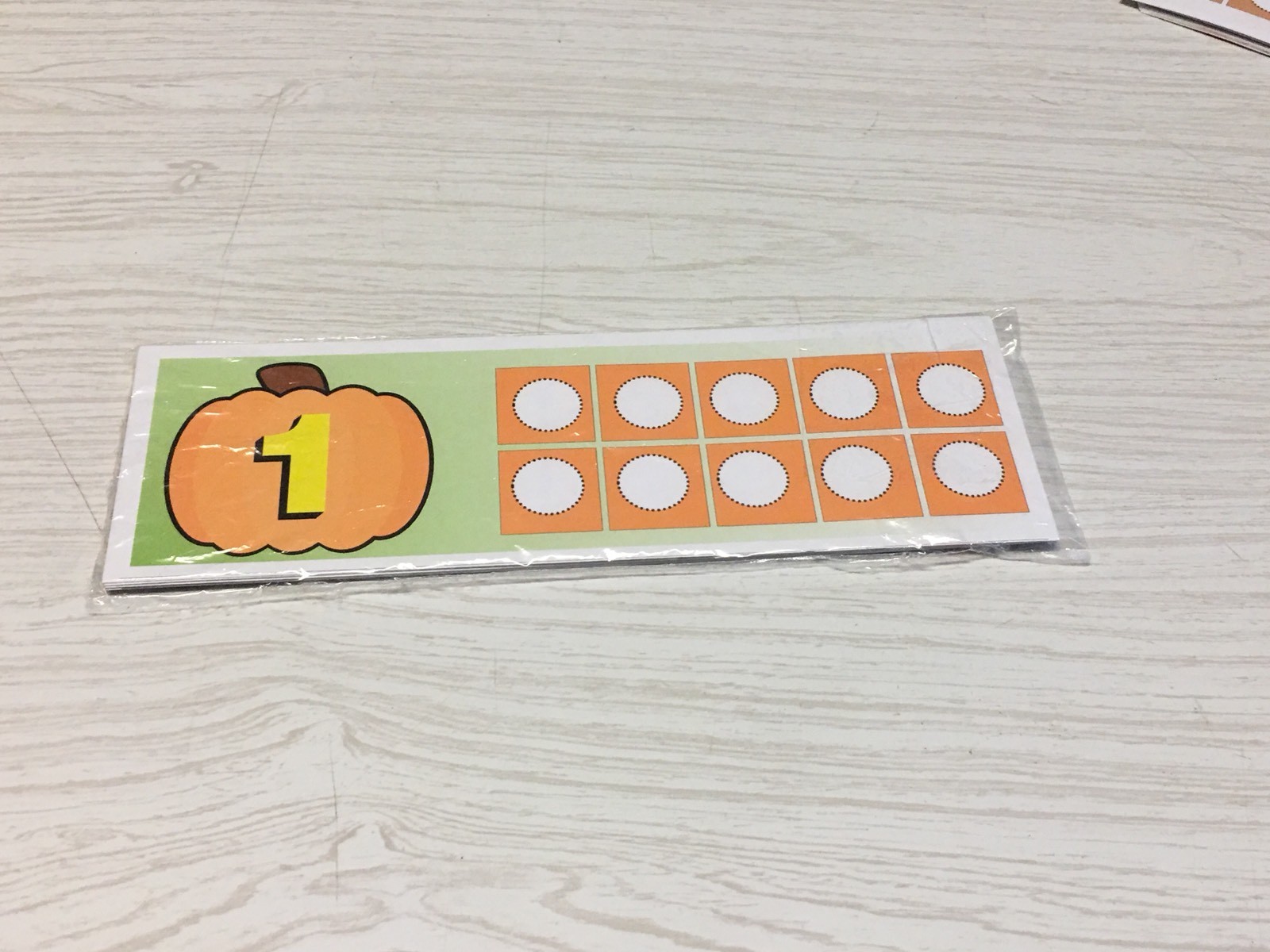 Halloween – Pumpkin Ten-Frames – Laminated Activity Set – Teaching Supplies