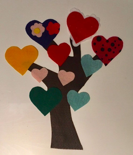 Children’s Felt Story – Valentine Tree