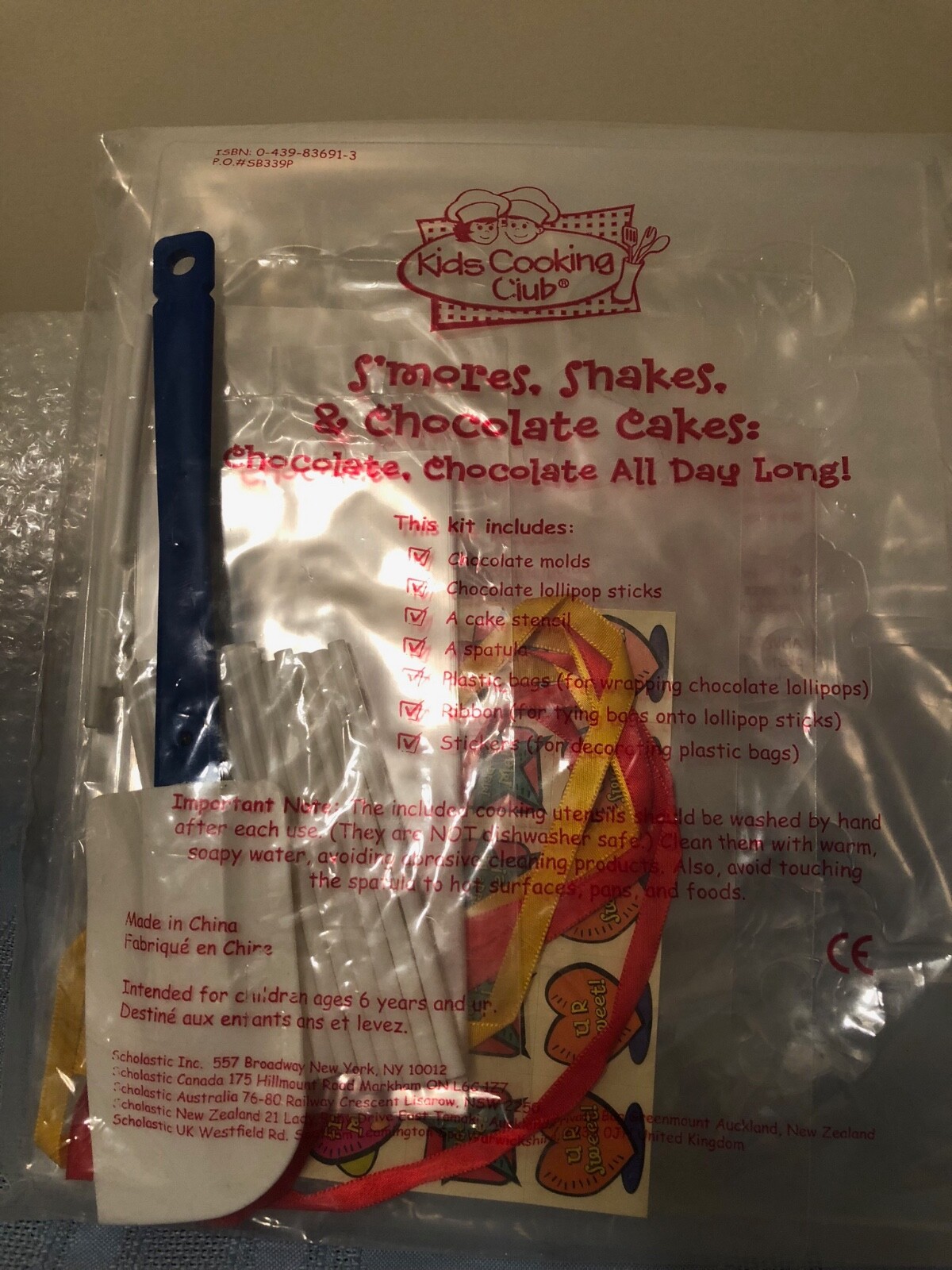 *NIP* Kids Cooking Club – S’mores, Shakes & Chocolate Cakes – Molds/Spatula/More