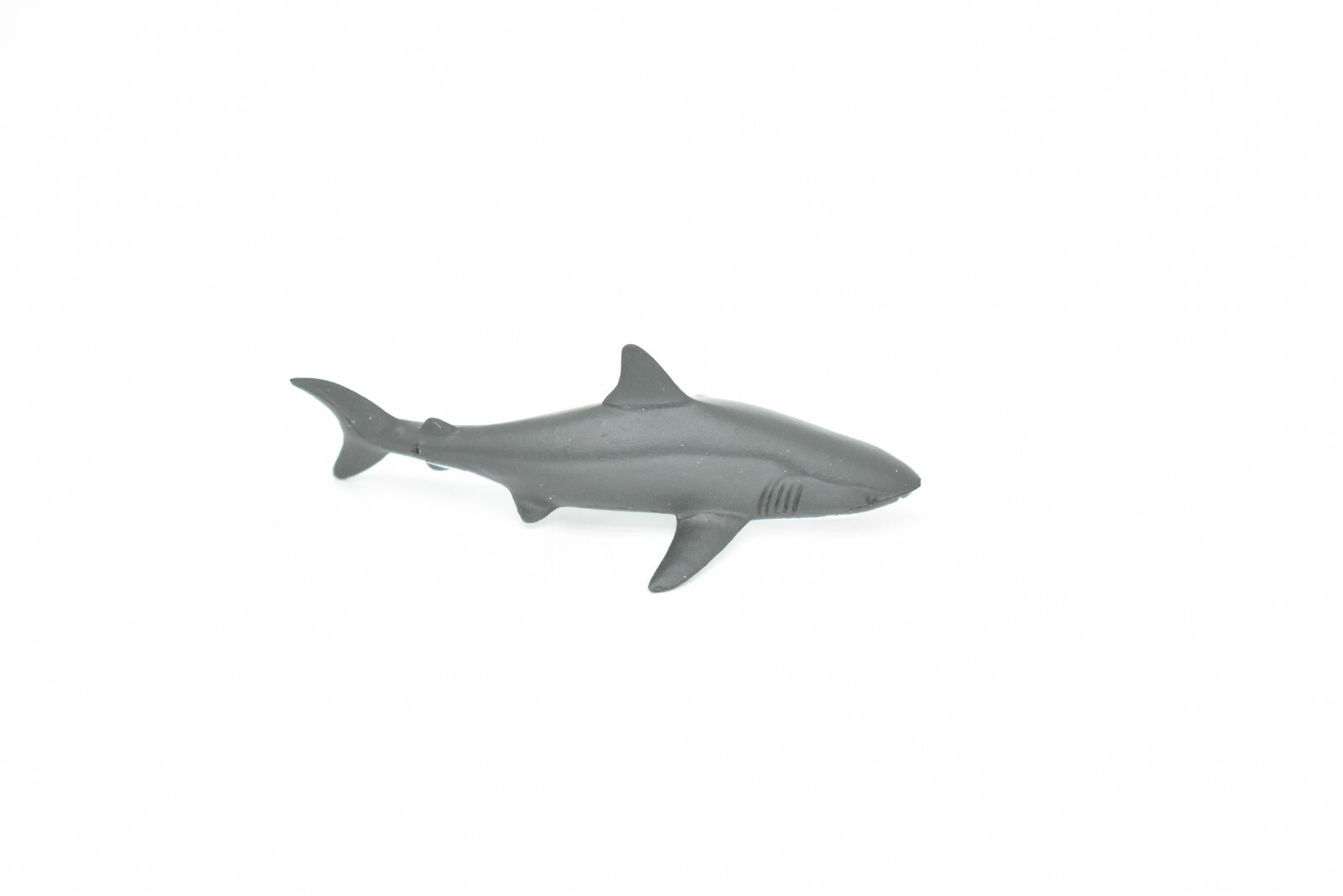 Great White Shark, Very Nice Plastic Replica 3″ – F1010 B118