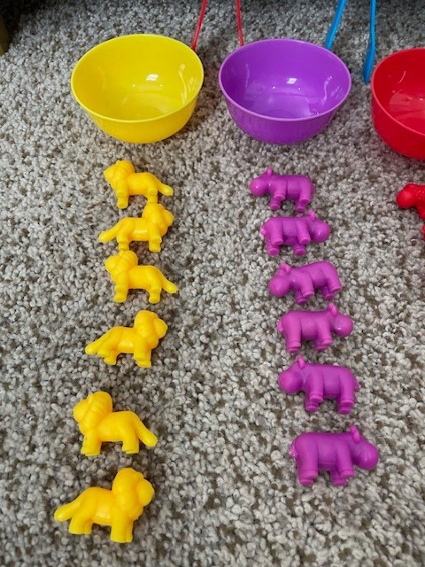 Counting And Color Sorting Educational Toys Lot Animals Set of 6 colors, School