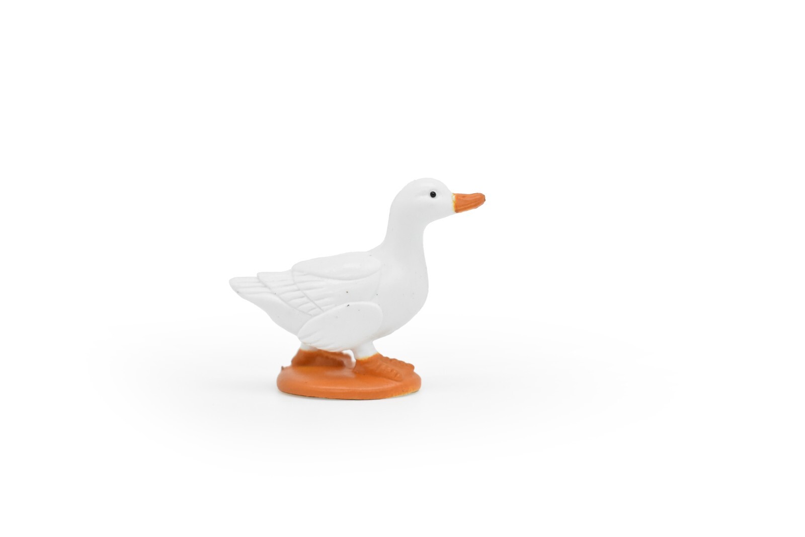 Duck, White Toy, Very Nice Plastic Model 1 1/2″ F4156 B140