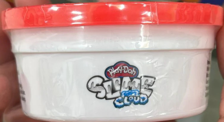 Play-Doh Super Cloud Slime Single Can 4oz – Fluffy Sensory Slime for Kids