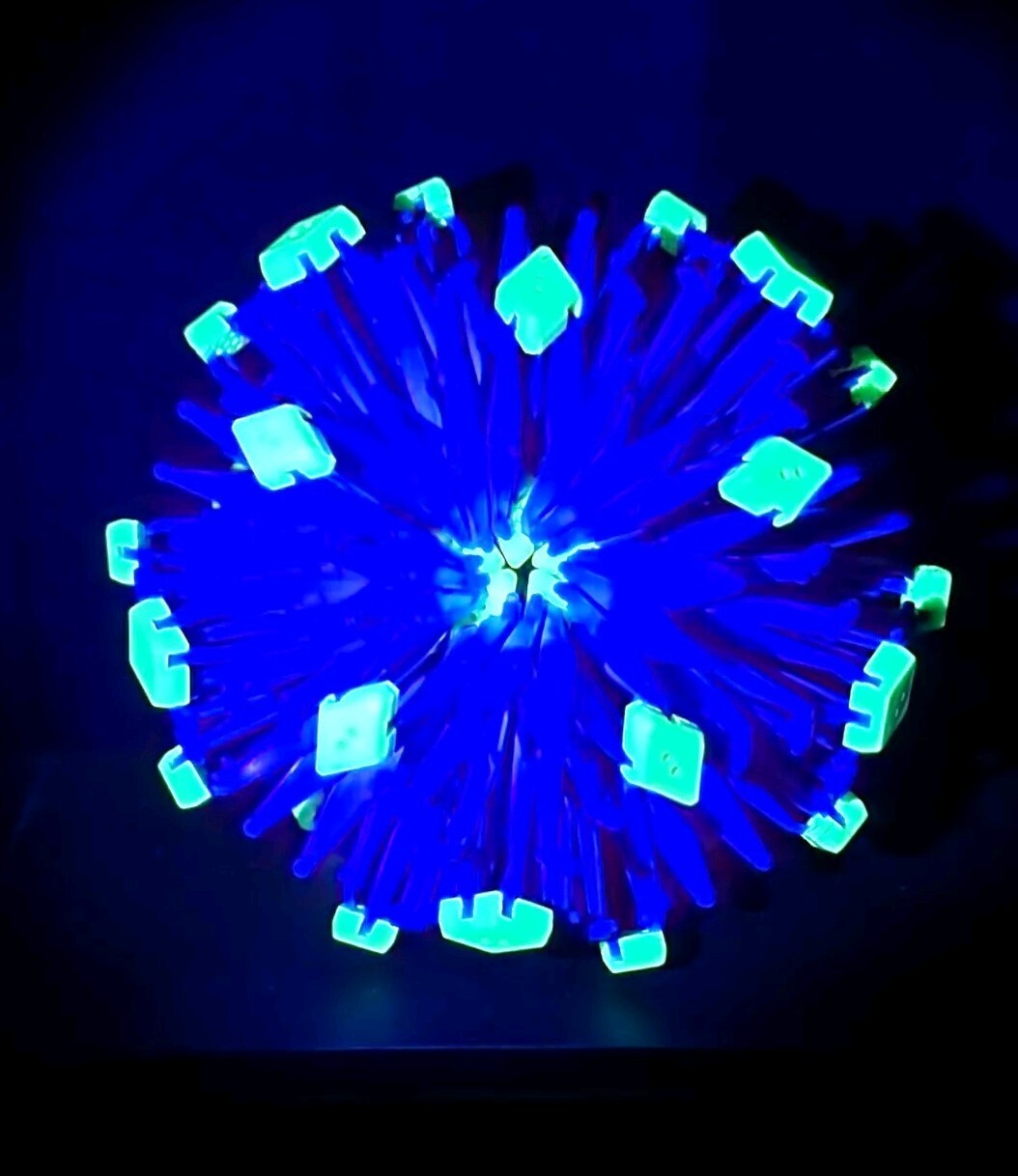 Hoberman Transforming Sphere LARGE Purple Green 💚 Glow In The Dark 9.5″ – 30″