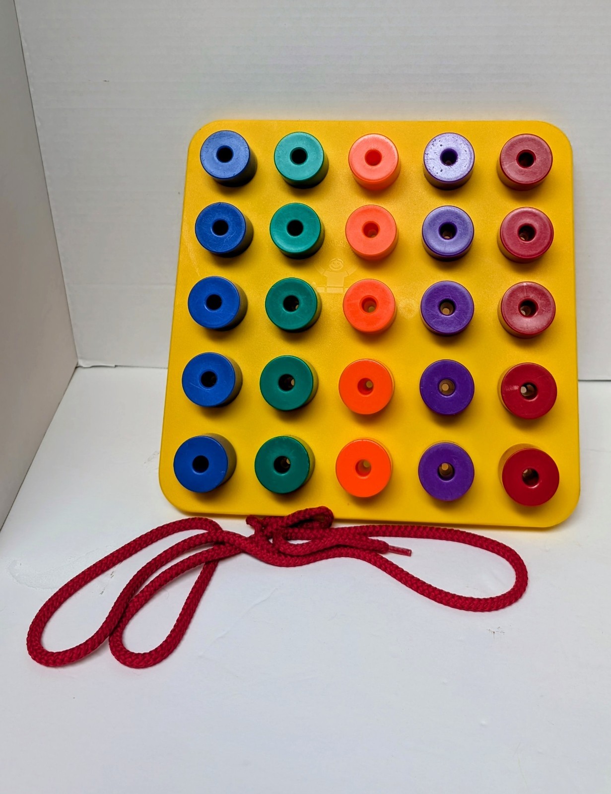 Vintage 1990 DISCOVERY TOYS GIANT PEGBOARD 18 Months Fine Motor Toys Complete