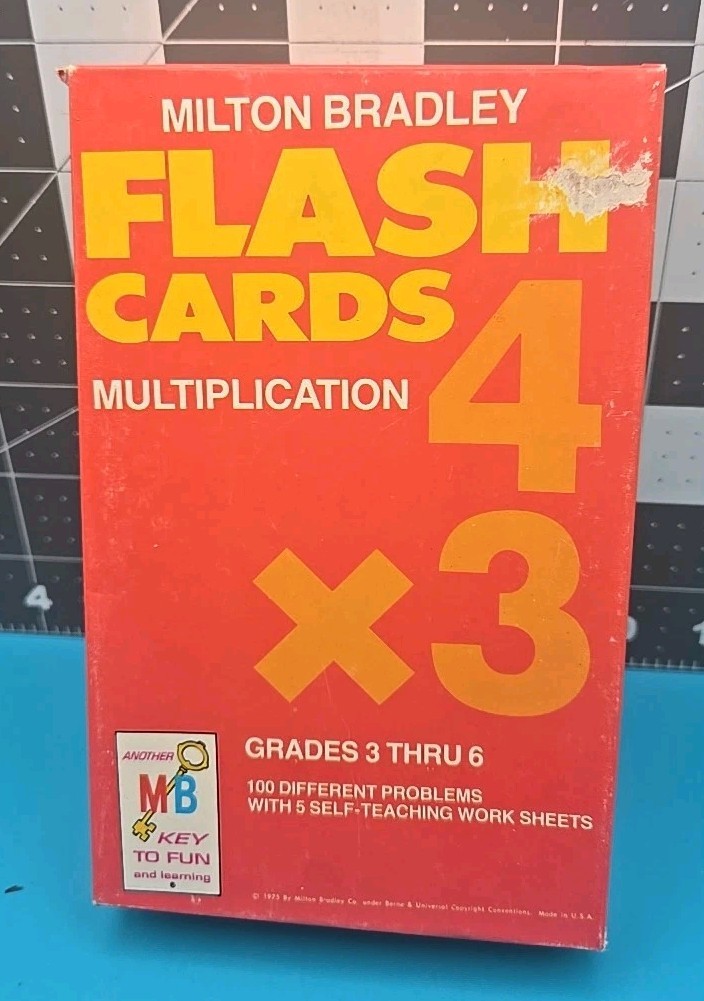 VINTAGE 1975 MILTON BRADLEY FLASH CARDS MULTIPLICATION IN ORIGINAL BOX 4454 MB