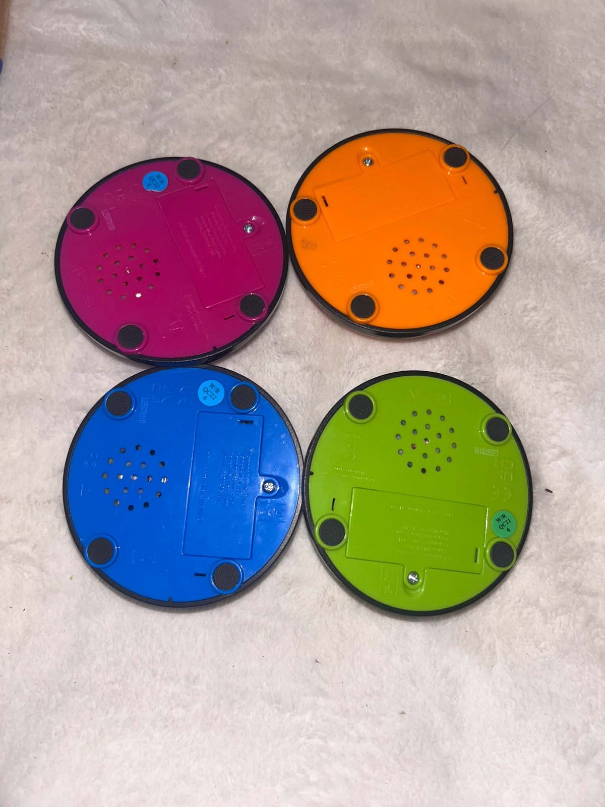 Learning Resources Answer Buzzers – set of 4 pre owned works good