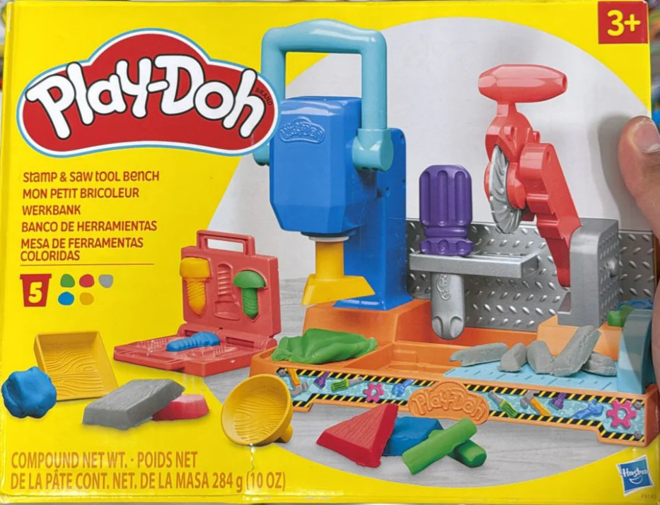 Play-Doh Stamp & Saw Tool Bench – Preschool Construction Toy for Ages 3+