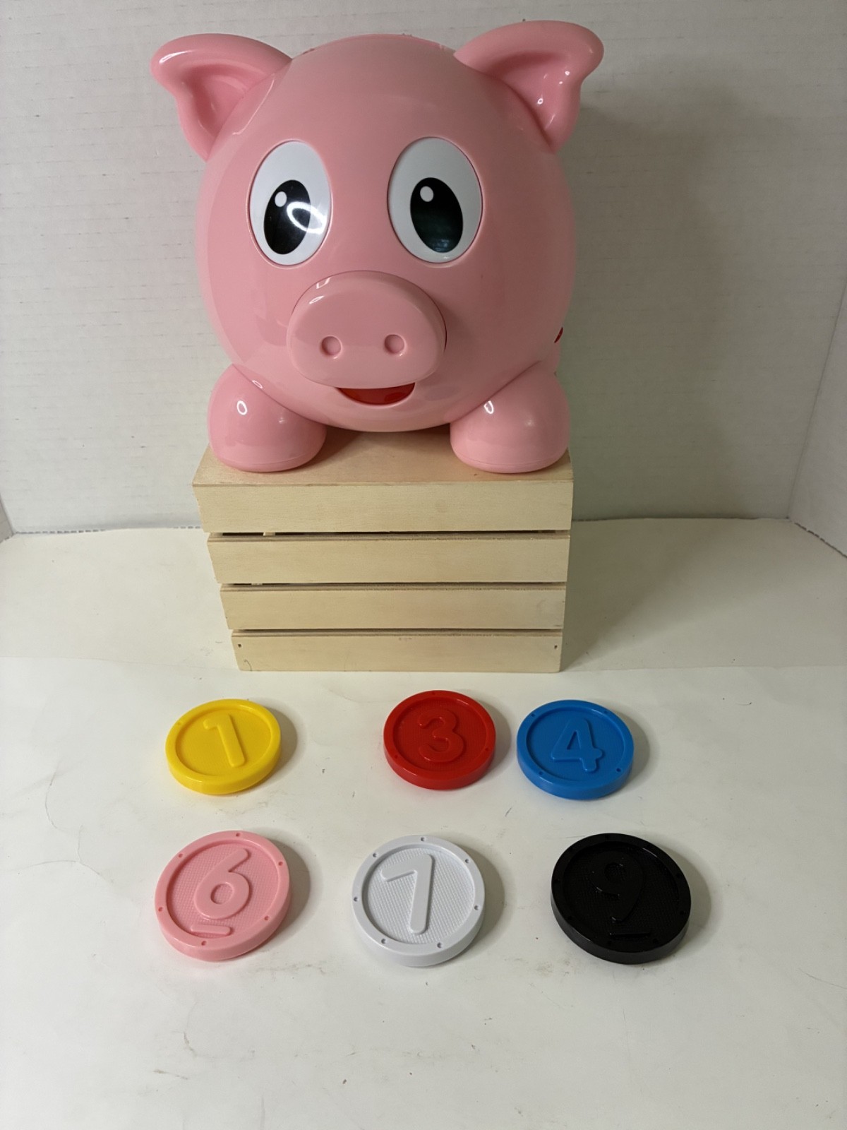 2018 Learning Journey Learn with Me Numbers and Colors Pig E Bank