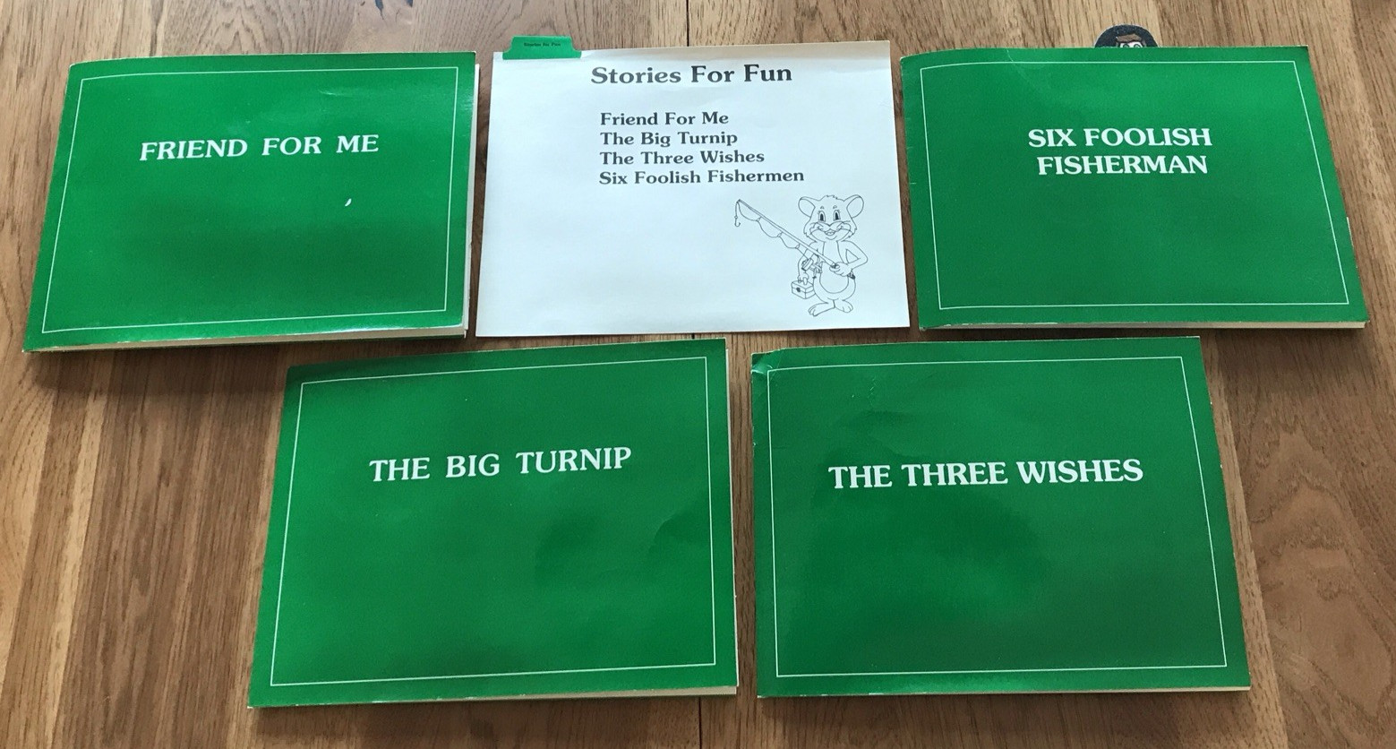 Vintage Felt Storyboard 32 Sets Holiday/Nursery Rhymes/Fables/Fariy Tales
